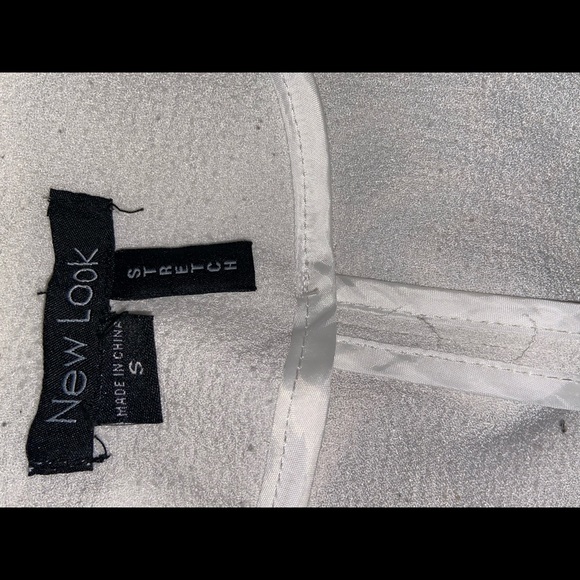 Cardigan - Picture 12 of 14